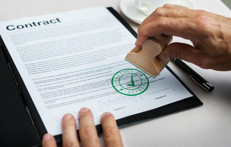 California employee reviewing appeal deadlines for a Labor Commissioner wage decision